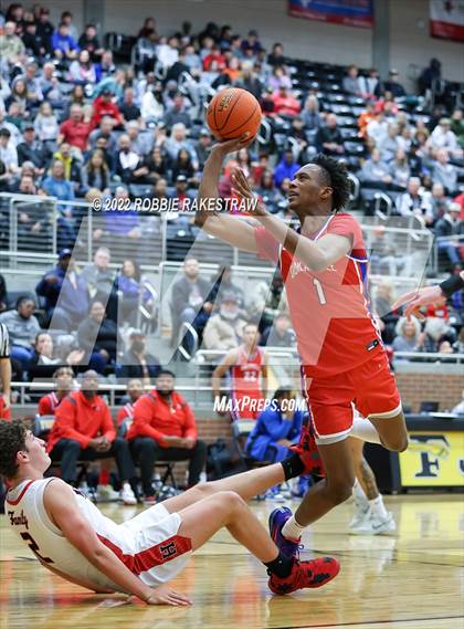 Thumbnail 3 in Duncanville @ Rockwall-Heath (UIL 6A Region II BB Area Playoff) photogallery.