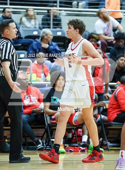 Thumbnail 2 in Duncanville @ Rockwall-Heath (UIL 6A Region II BB Area Playoff) photogallery.