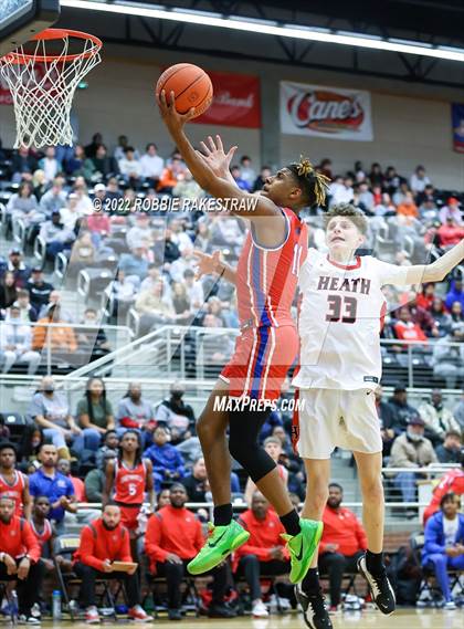 Thumbnail 2 in Duncanville @ Rockwall-Heath (UIL 6A Region II BB Area Playoff) photogallery.