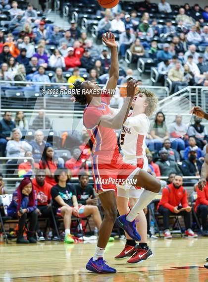 Thumbnail 1 in Duncanville @ Rockwall-Heath (UIL 6A Region II BB Area Playoff) photogallery.