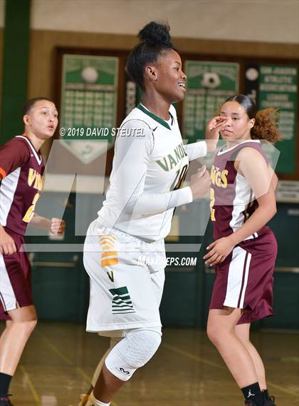 Thumbnail 1 in Edison vs. Vanden (St. Mary's Stockton MLK Showcase) photogallery.