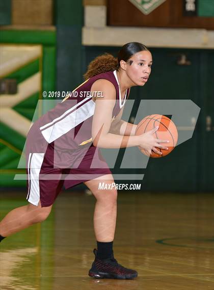 Thumbnail 2 in Edison vs. Vanden (St. Mary's Stockton MLK Showcase) photogallery.
