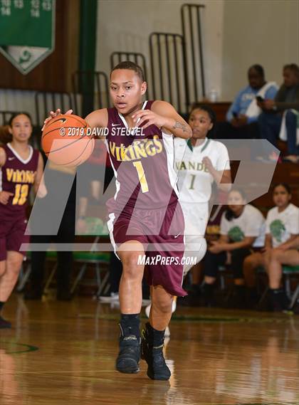 Thumbnail 2 in Edison vs. Vanden (St. Mary's Stockton MLK Showcase) photogallery.