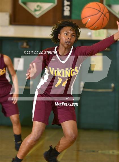 Thumbnail 3 in Edison vs. Vanden (St. Mary's Stockton MLK Showcase) photogallery.