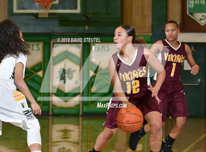 Thumbnail 3 in Edison vs. Vanden (St. Mary's Stockton MLK Showcase) photogallery.