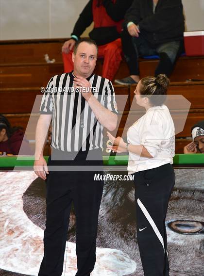 Thumbnail 2 in Edison vs. Vanden (St. Mary's Stockton MLK Showcase) photogallery.