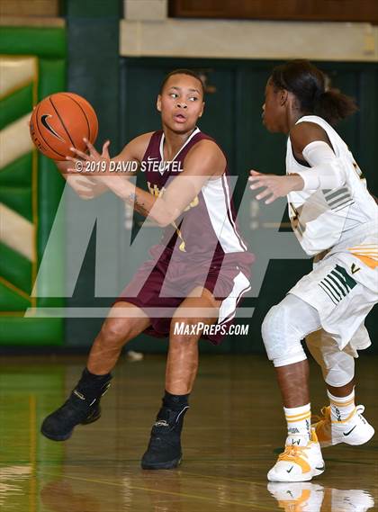Thumbnail 3 in Edison vs. Vanden (St. Mary's Stockton MLK Showcase) photogallery.