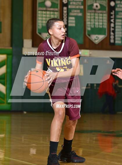 Thumbnail 3 in Edison vs. Vanden (St. Mary's Stockton MLK Showcase) photogallery.