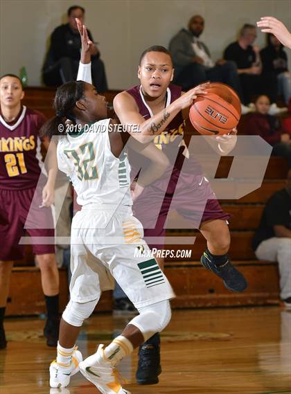Thumbnail 1 in Edison vs. Vanden (St. Mary's Stockton MLK Showcase) photogallery.