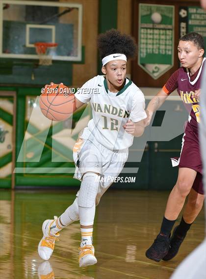 Thumbnail 1 in Edison vs. Vanden (St. Mary's Stockton MLK Showcase) photogallery.
