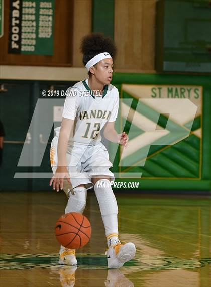 Thumbnail 2 in Edison vs. Vanden (St. Mary's Stockton MLK Showcase) photogallery.
