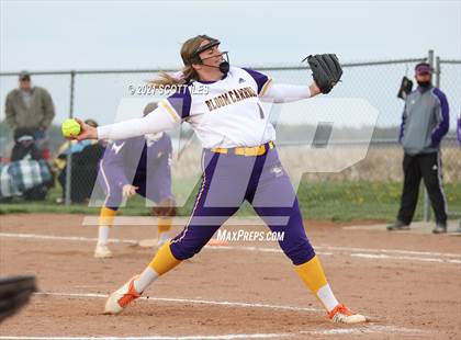 Thumbnail 2 in Bloom-Carroll vs Amanda-Clearcreek photogallery.