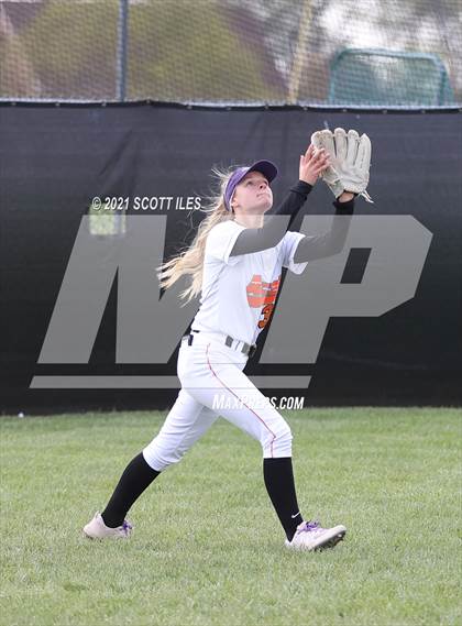 Thumbnail 2 in Bloom-Carroll vs Amanda-Clearcreek photogallery.