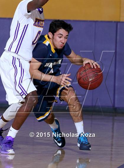 Thumbnail 2 in Warren vs. Lynwood photogallery.