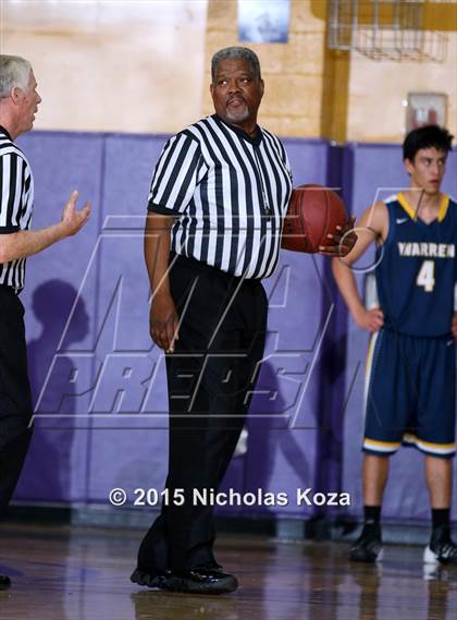Thumbnail 2 in Warren vs. Lynwood photogallery.