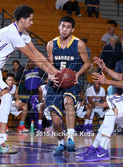Thumbnail 3 in Warren vs. Lynwood photogallery.