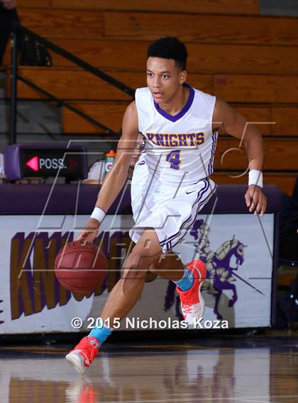 Thumbnail 2 in Warren vs. Lynwood photogallery.