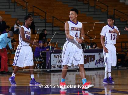 Thumbnail 1 in Warren vs. Lynwood photogallery.