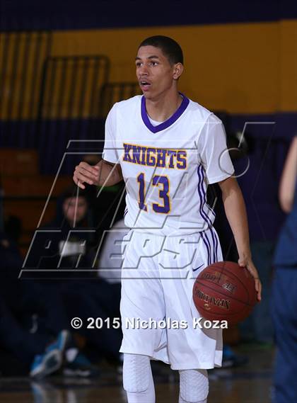 Thumbnail 3 in Warren vs. Lynwood photogallery.