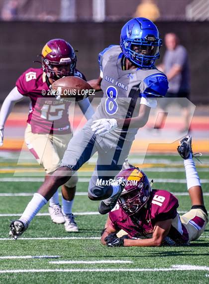 Thumbnail 1 in Alta Loma @ West Covina photogallery.