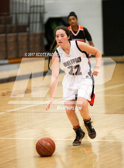 Thumbnail 1 in San Jacinto vs. Great Oak (Mustang Tip Off Classic) photogallery.
