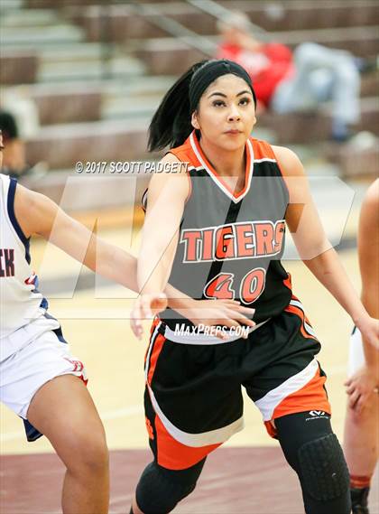 Thumbnail 1 in San Jacinto vs. Great Oak (Mustang Tip Off Classic) photogallery.