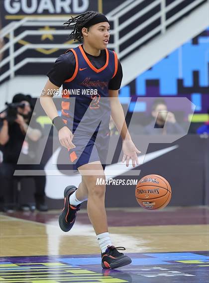 Thumbnail 3 in Gonzaga vs. Roosevelt (Army National Guard Hoophall Classic) photogallery.