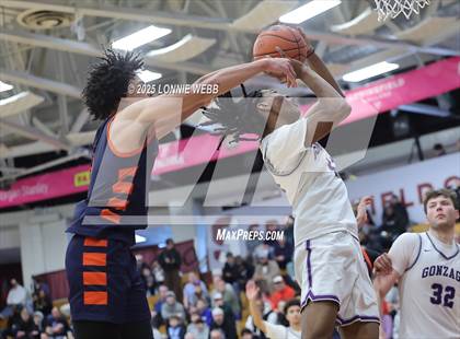 Thumbnail 3 in Gonzaga vs. Roosevelt (Army National Guard Hoophall Classic) photogallery.