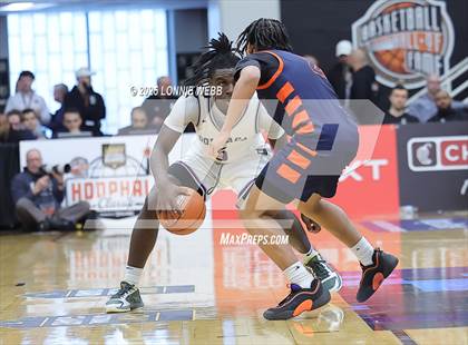 Thumbnail 2 in Gonzaga vs. Roosevelt (Army National Guard Hoophall Classic) photogallery.