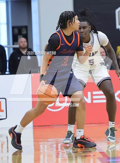 Thumbnail 1 in Gonzaga vs. Roosevelt (Army National Guard Hoophall Classic) photogallery.