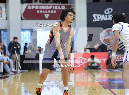 Thumbnail 1 in Gonzaga vs. Roosevelt (Army National Guard Hoophall Classic) photogallery.