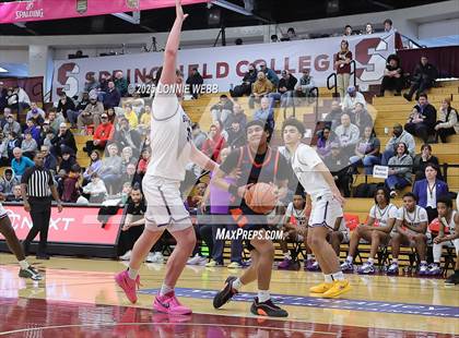Thumbnail 2 in Gonzaga vs. Roosevelt (Army National Guard Hoophall Classic) photogallery.