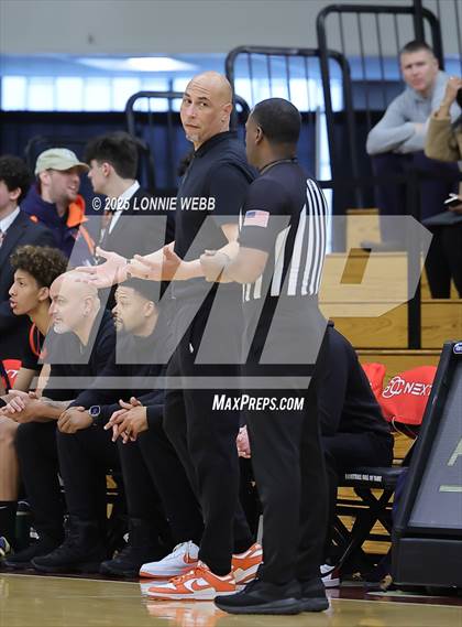 Thumbnail 1 in Gonzaga vs. Roosevelt (Army National Guard Hoophall Classic) photogallery.