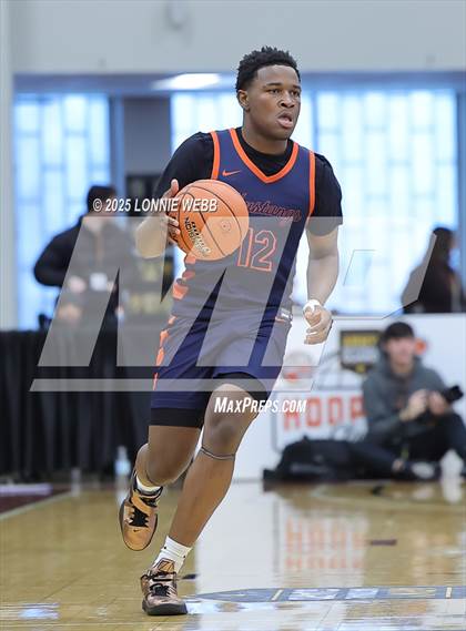 Thumbnail 1 in Gonzaga vs. Roosevelt (Army National Guard Hoophall Classic) photogallery.