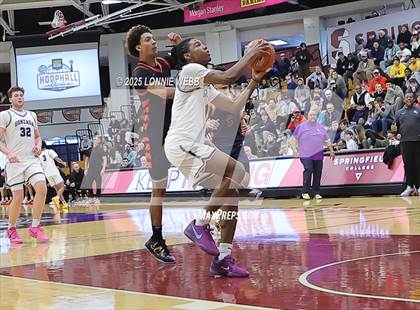 Thumbnail 2 in Gonzaga vs. Roosevelt (Army National Guard Hoophall Classic) photogallery.