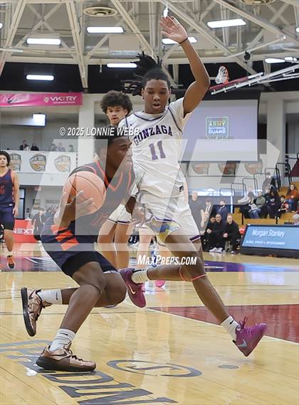 Thumbnail 3 in Gonzaga vs. Roosevelt (Army National Guard Hoophall Classic) photogallery.