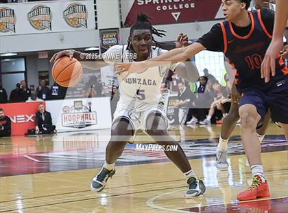 Thumbnail 3 in Gonzaga vs. Roosevelt (Army National Guard Hoophall Classic) photogallery.