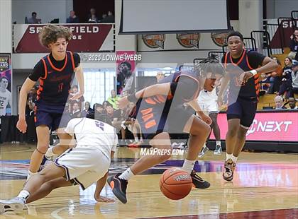 Thumbnail 3 in Gonzaga vs. Roosevelt (Army National Guard Hoophall Classic) photogallery.