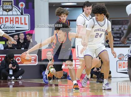 Thumbnail 1 in Gonzaga vs. Roosevelt (Army National Guard Hoophall Classic) photogallery.