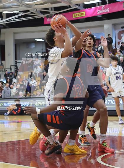Thumbnail 2 in Gonzaga vs. Roosevelt (Army National Guard Hoophall Classic) photogallery.