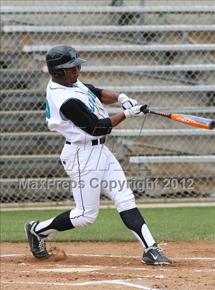 Thumbnail 3 in Deer Valley vs. St. Francis (8th Annual Righetti Spring Classic) photogallery.