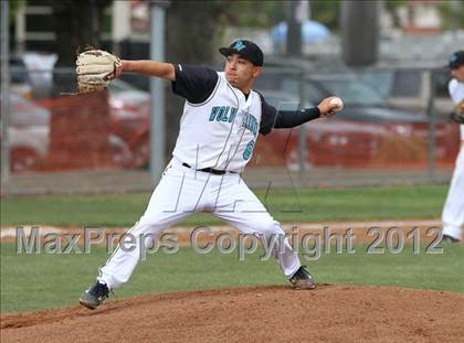 Thumbnail 3 in Deer Valley vs. St. Francis (8th Annual Righetti Spring Classic) photogallery.
