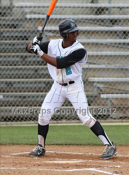 Thumbnail 2 in Deer Valley vs. St. Francis (8th Annual Righetti Spring Classic) photogallery.