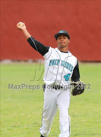 Thumbnail 2 in Deer Valley vs. St. Francis (8th Annual Righetti Spring Classic) photogallery.