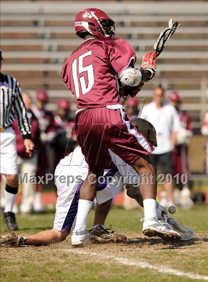 Thumbnail 1 in Whitman @ Islip photogallery.