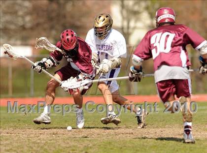 Thumbnail 2 in Whitman @ Islip photogallery.