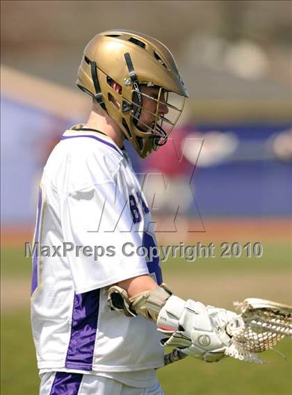Thumbnail 2 in Whitman @ Islip photogallery.