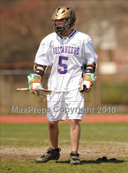 Thumbnail 2 in Whitman @ Islip photogallery.