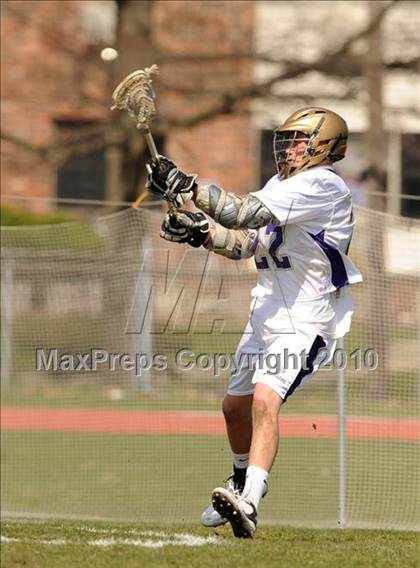 Thumbnail 3 in Whitman @ Islip photogallery.