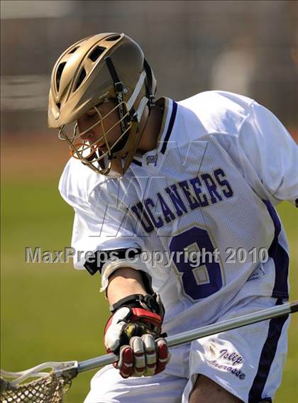 Thumbnail 1 in Whitman @ Islip photogallery.